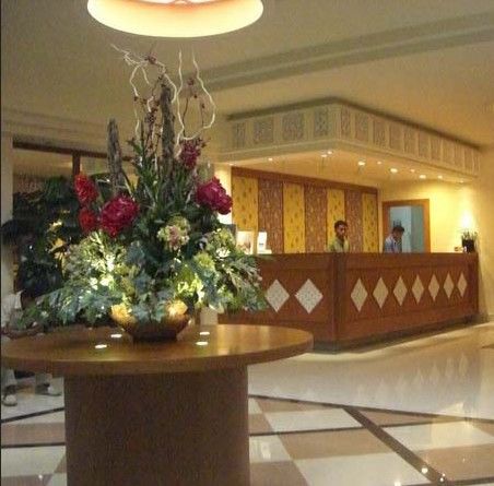 Amans Hotel Ambon Exterior foto